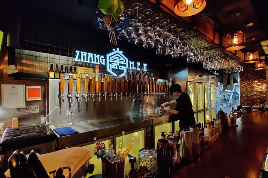 The best bars in Tsim Sha Tsui for a few drinks and views 8 best bars in Tsim Sha Tsui