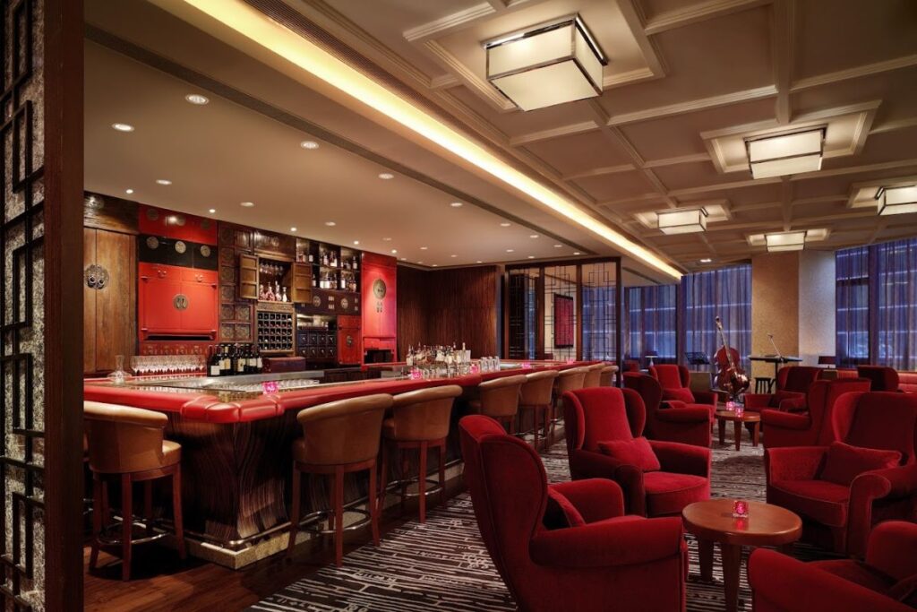 The best bars in Tsim Sha Tsui for a few drinks and views 10 best bars in Tsim Sha Tsui